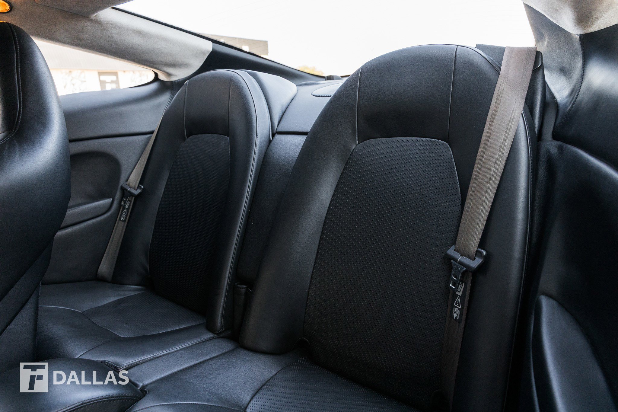 Used 2005 Aston Martin Vanquish S image 29