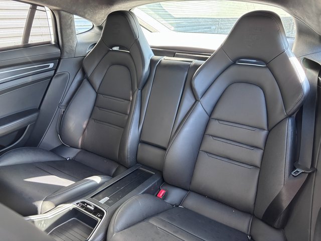 Certified 2019 Porsche Panamera GTS image 26