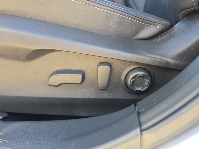 Certified 2025 Subaru Outback Touring w/ Tech Package 3 image 15