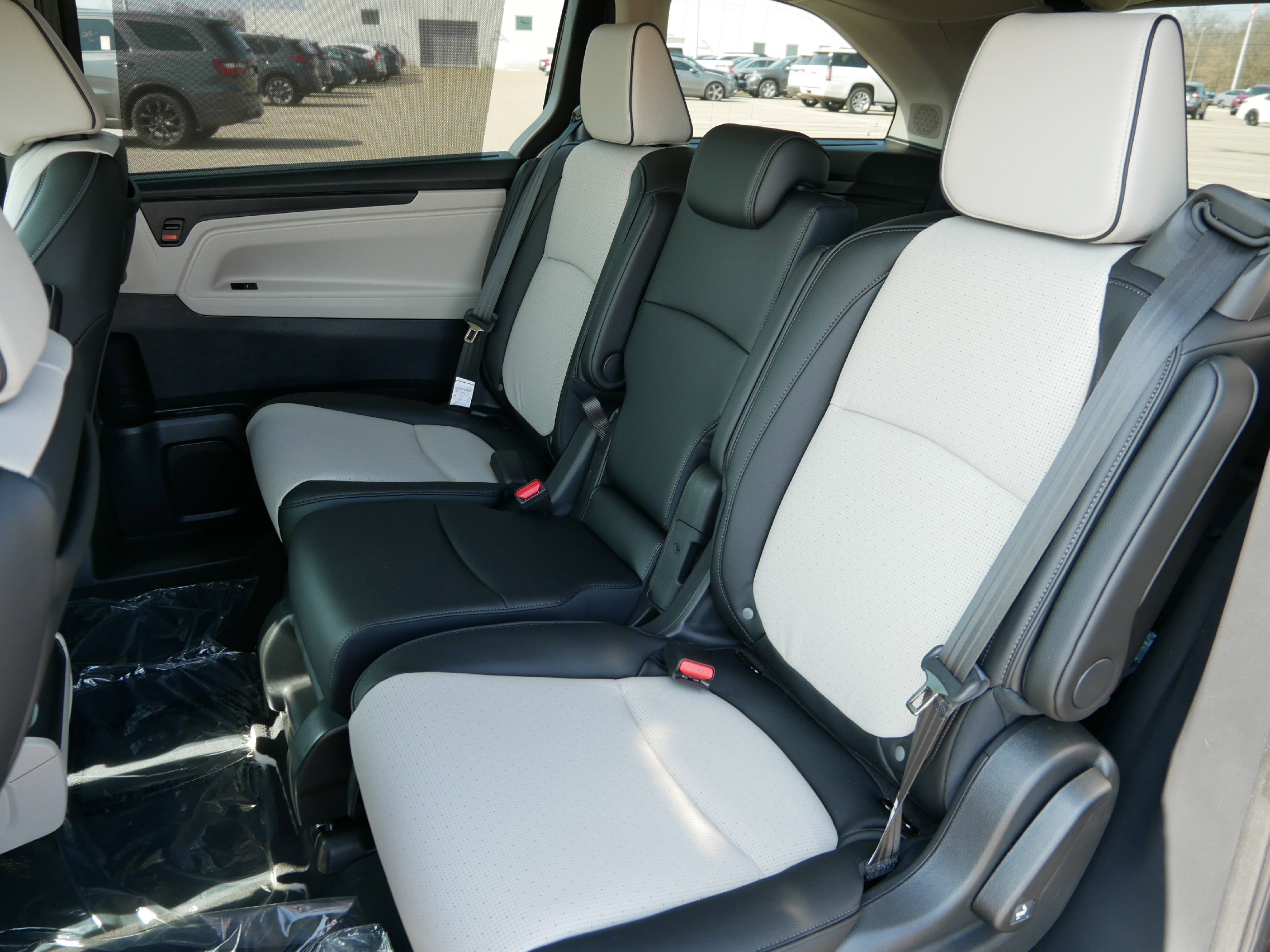 New 2026 Honda Odyssey Elite image 6