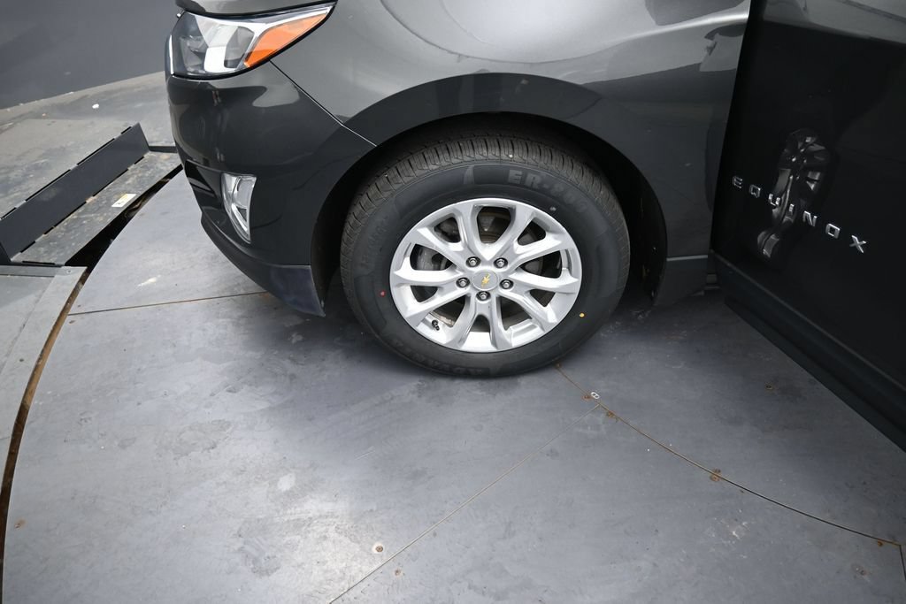 Used 2019 Chevrolet Equinox LT FWD image 13