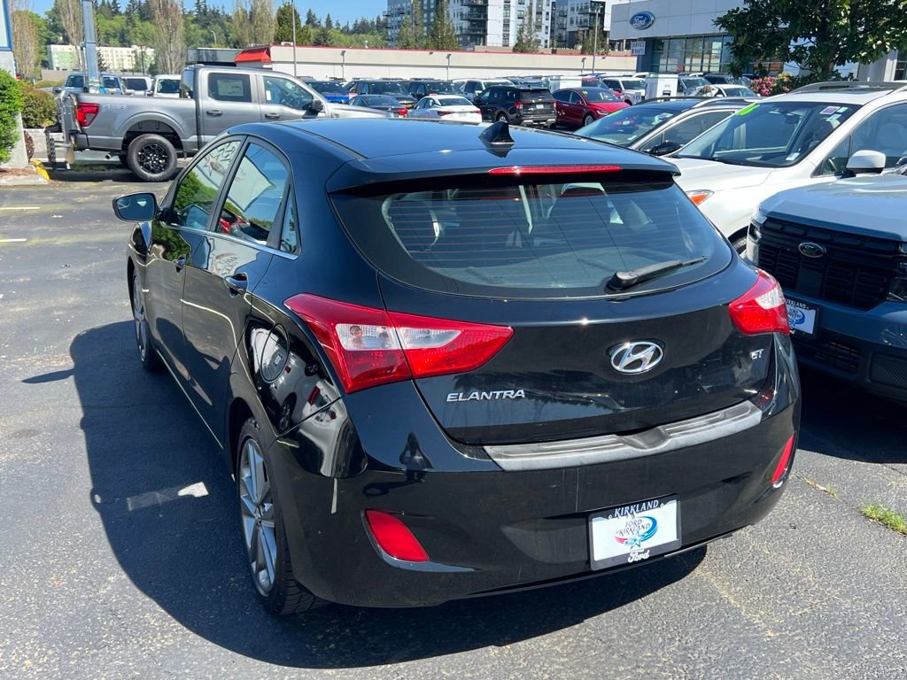 Used 2016 Hyundai Elantra GT w/ Option Group 02 FWD image 10
