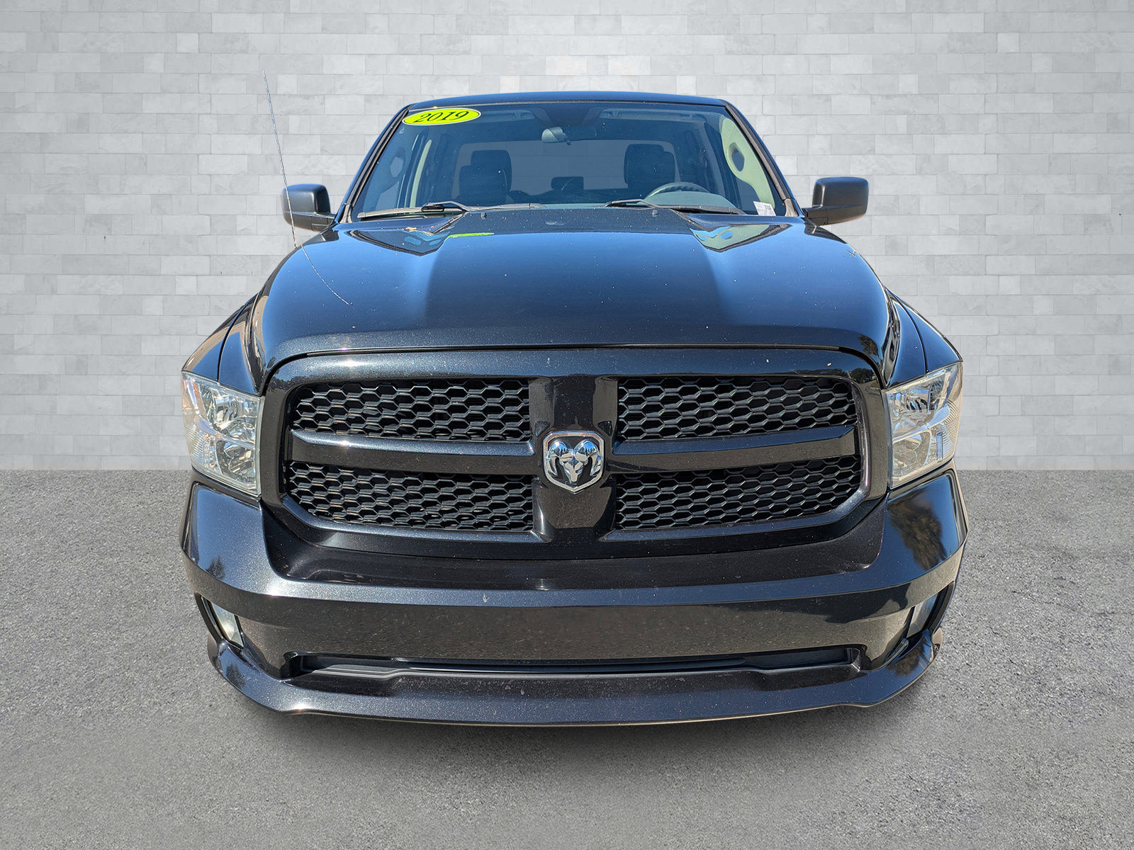 Used 2019 RAM 1500 Express w/ Express Value Package image 3