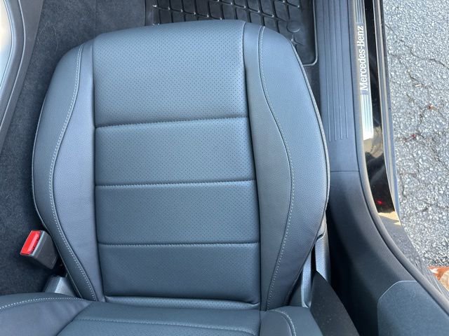 Used 2025 Mercedes-Benz GLE 350 4MATIC image 34