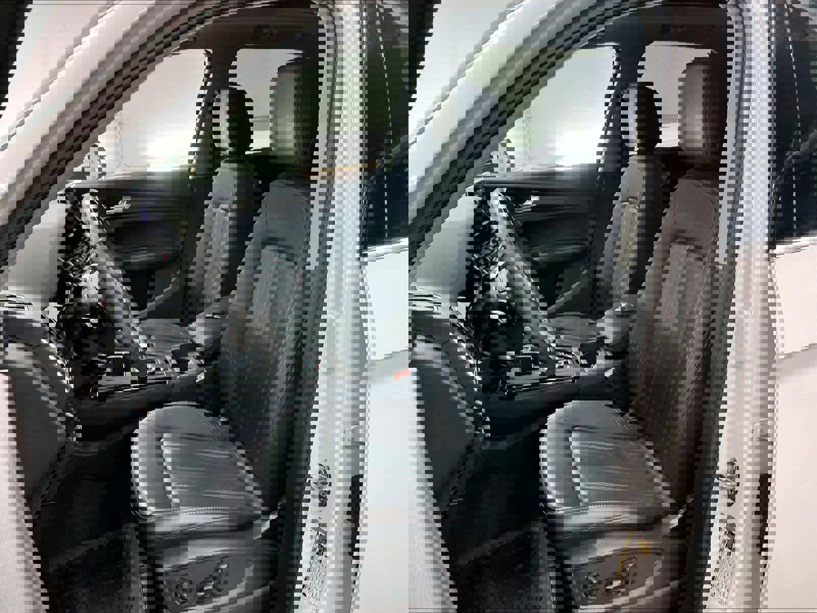 Used 2023 Audi Q5 2.0T Premium w/ Convenience Package image 27