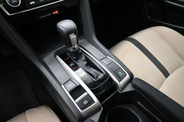 Certified 2018 Honda Civic EX image 28
