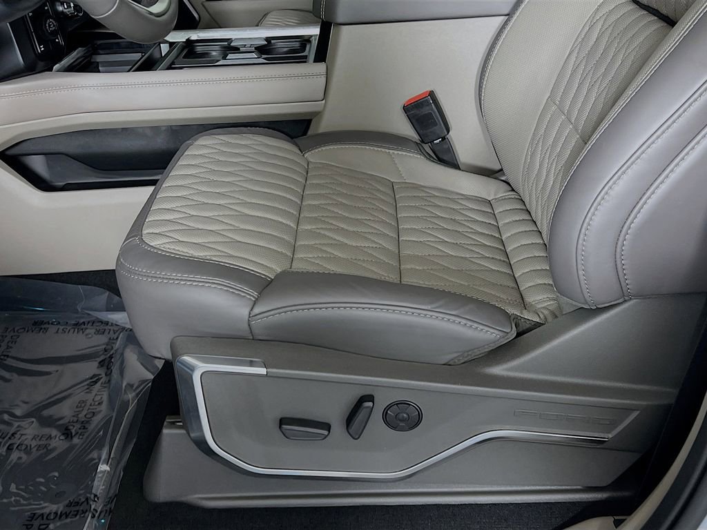 New 2026 Ford F350 Platinum w/ Platinum Plus Package image 23