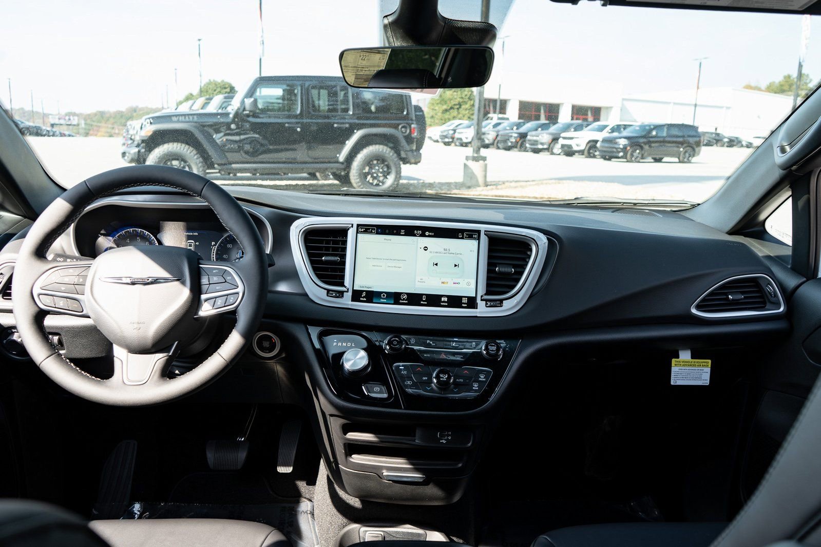 New 2026 Chrysler Voyager LX image 20