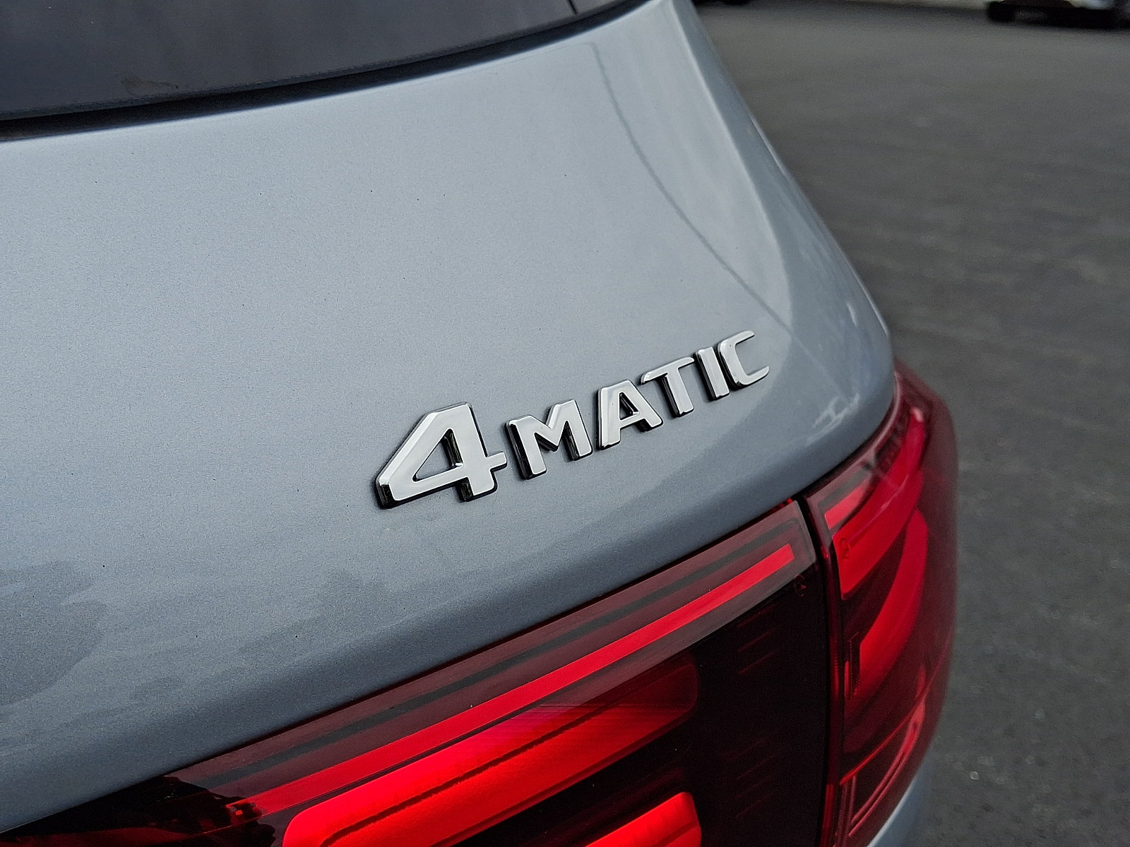 New 2026 Mercedes-Benz GLB 250 4MATIC image 27