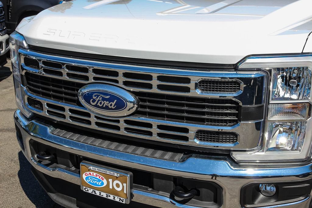 New 2024 Ford F450 XL w/ XL Chrome Package RWD image 10