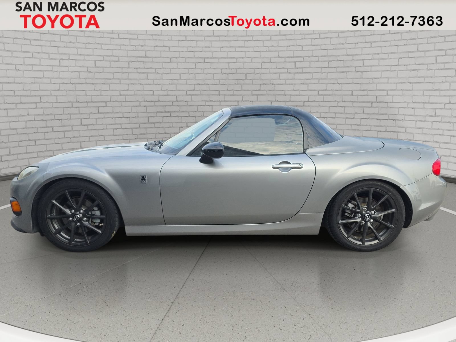 Used 2015 MAZDA MX-5 Miata Club RWD image 9
