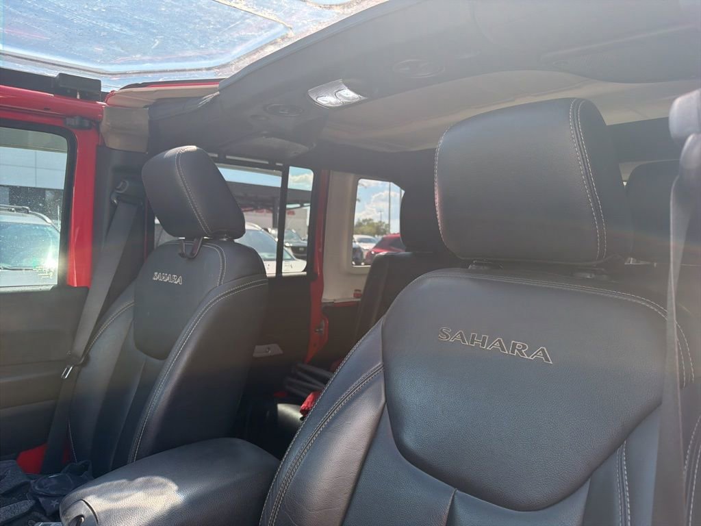 Used 2016 Jeep Wrangler Unlimited Sahara w/ Max Tow Package image 2