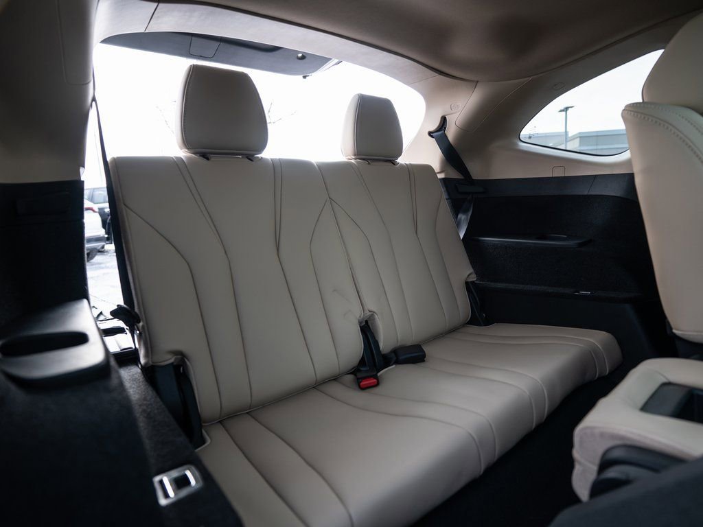 Certified 2023 Acura MDX SH-AWD w/ Technology Package image 46