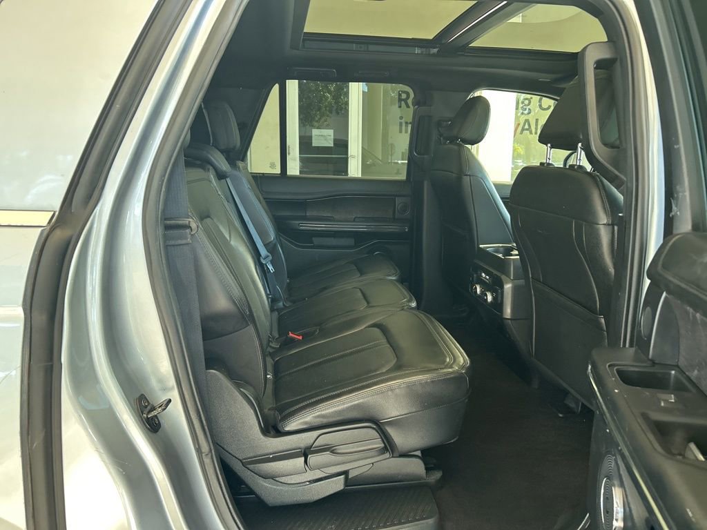 Used 2021 Ford Expedition Max Limited image 25