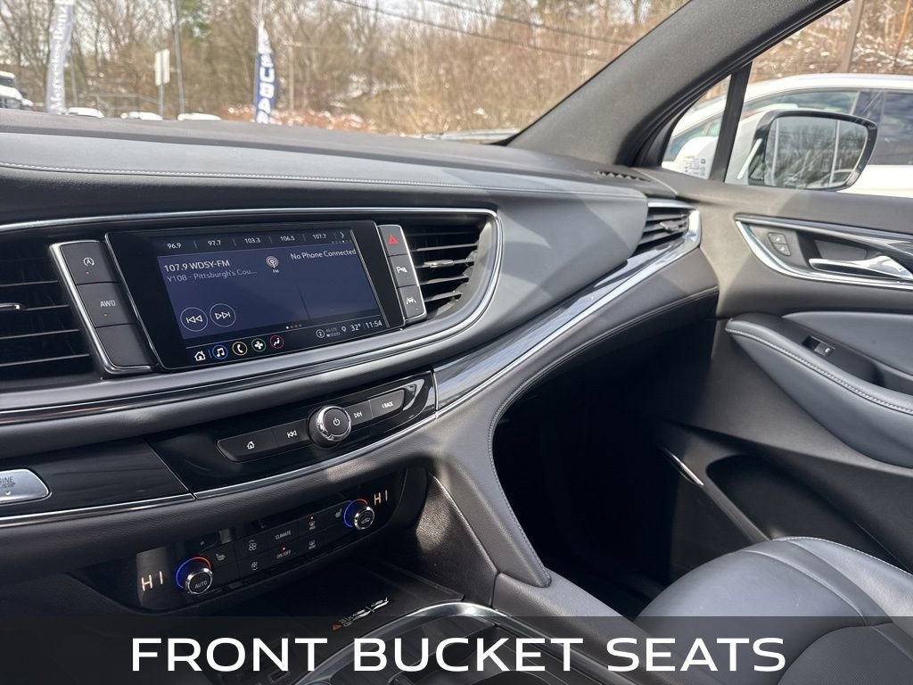 Used 2023 Buick Enclave Essence image 16