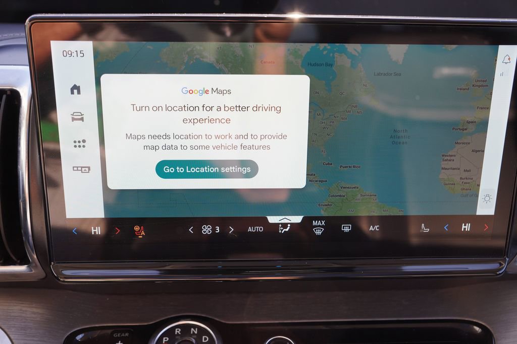 Certified 2025 Ford Expedition Max Platinum image 31