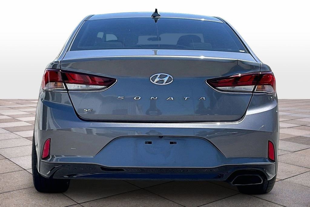 Used 2018 Hyundai Sonata SE FWD image 4