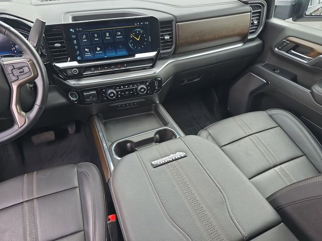 Certified 2024 Chevrolet Silverado 2500 High Country w/ High Country Premium Package image 10