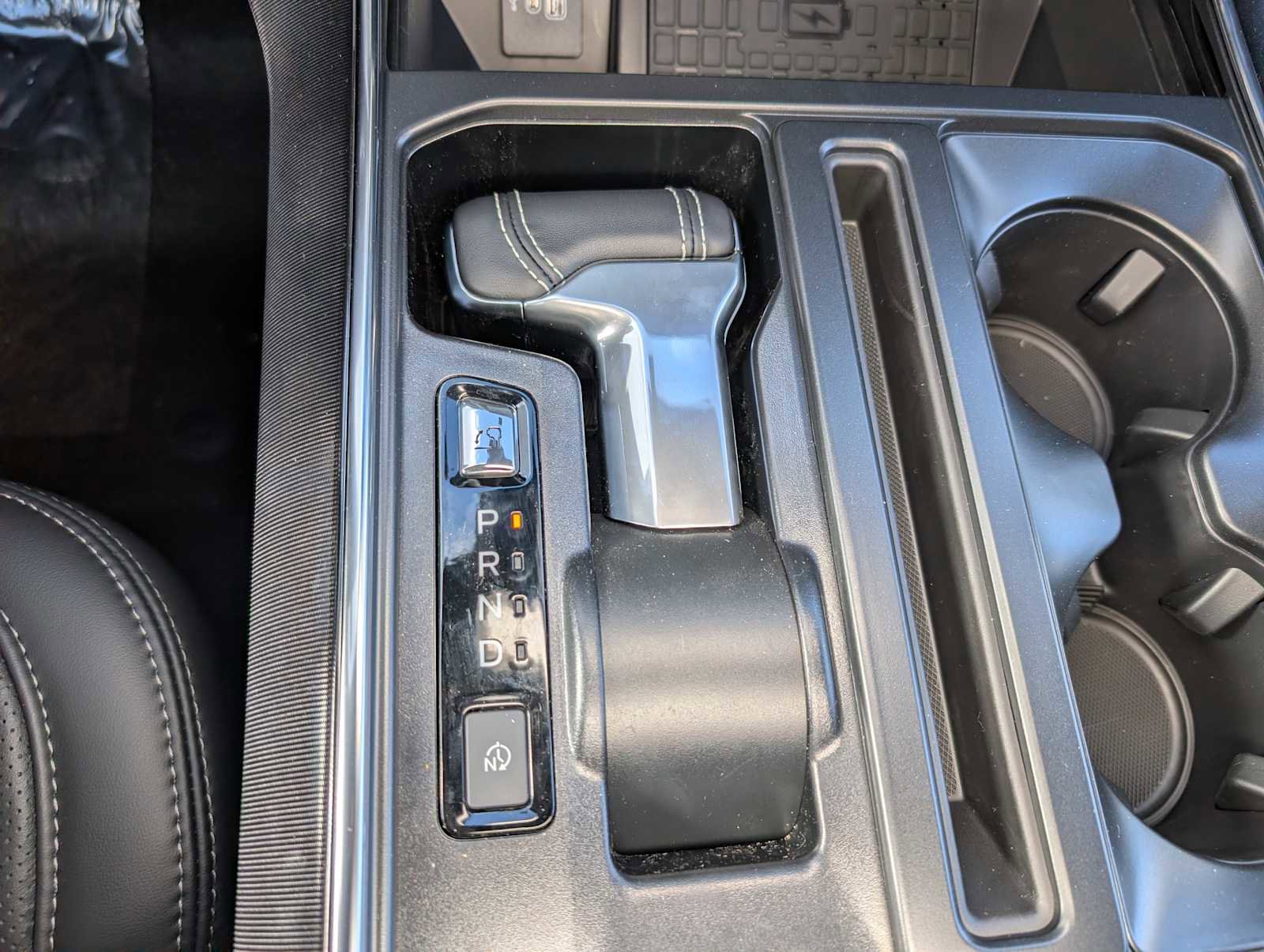 New 2025 Ford F150 Lightning Platinum w/ Dark Elements Package image 28