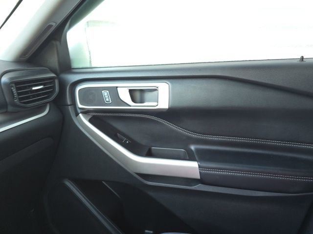 Certified 2022 Ford Explorer XLT image 14