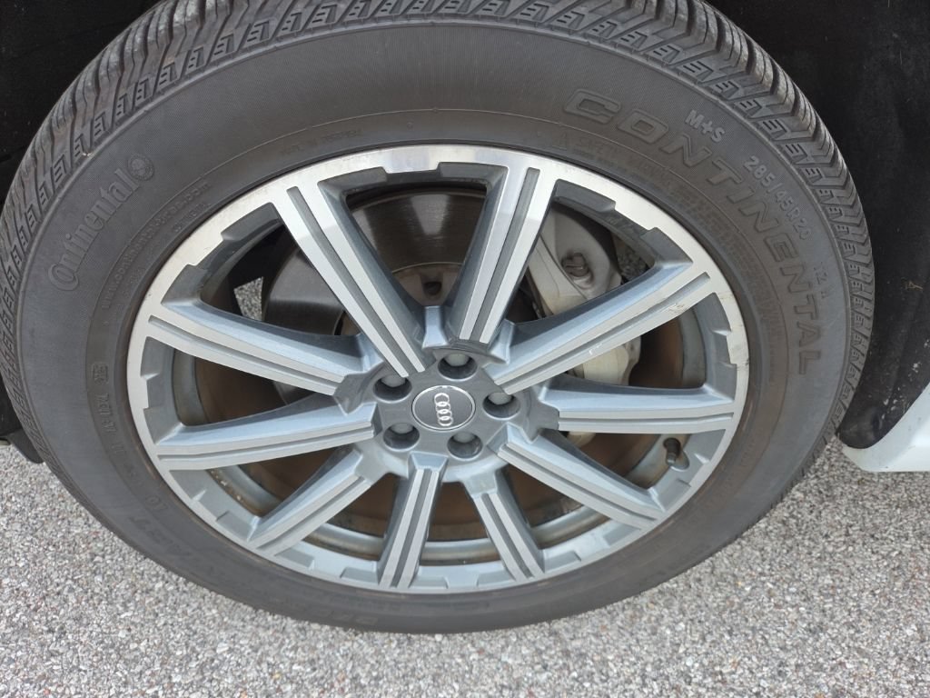 Used 2019 Audi Q7 3.0T Premium Plus AWD/4WD image 8