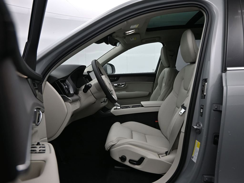 New 2026 Volvo XC90 T8 Ultra image 21