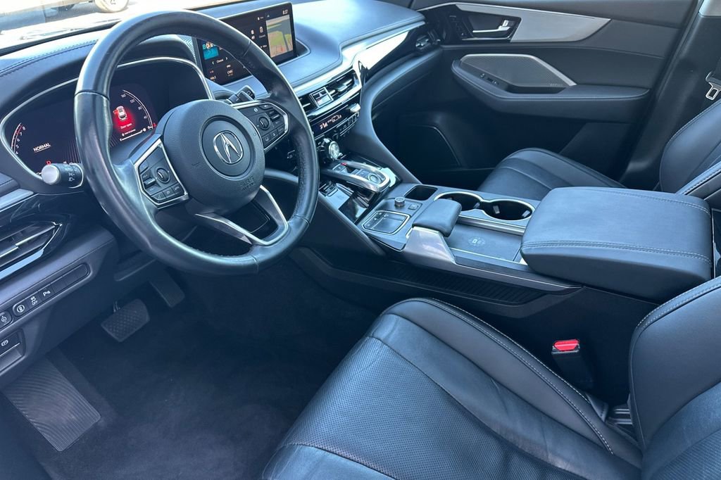 Certified 2023 Acura MDX SH-AWD w/ Technology Package image 11