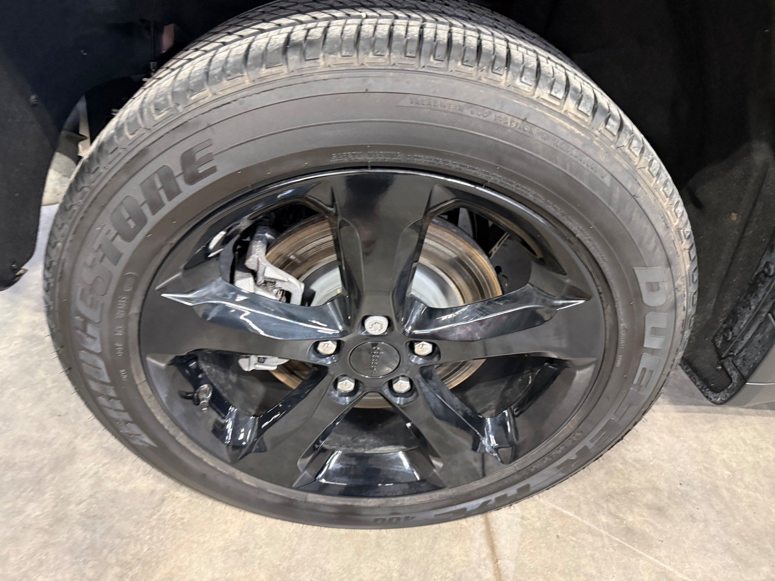 Certified 2025 Jeep Grand Cherokee L Altitude AWD/4WD image 30
