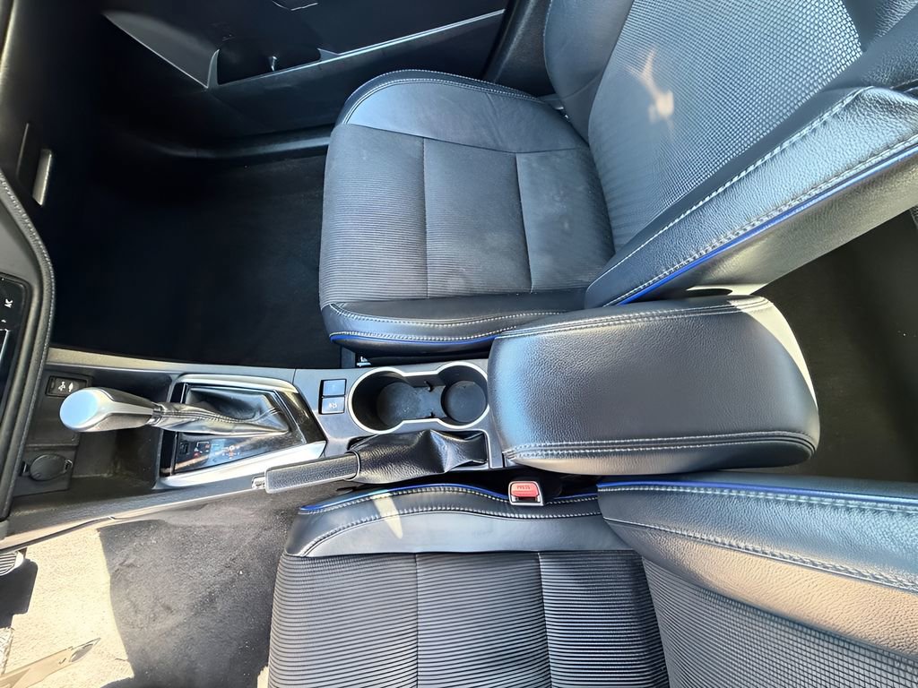 Used 2017 Toyota Corolla SE image 22