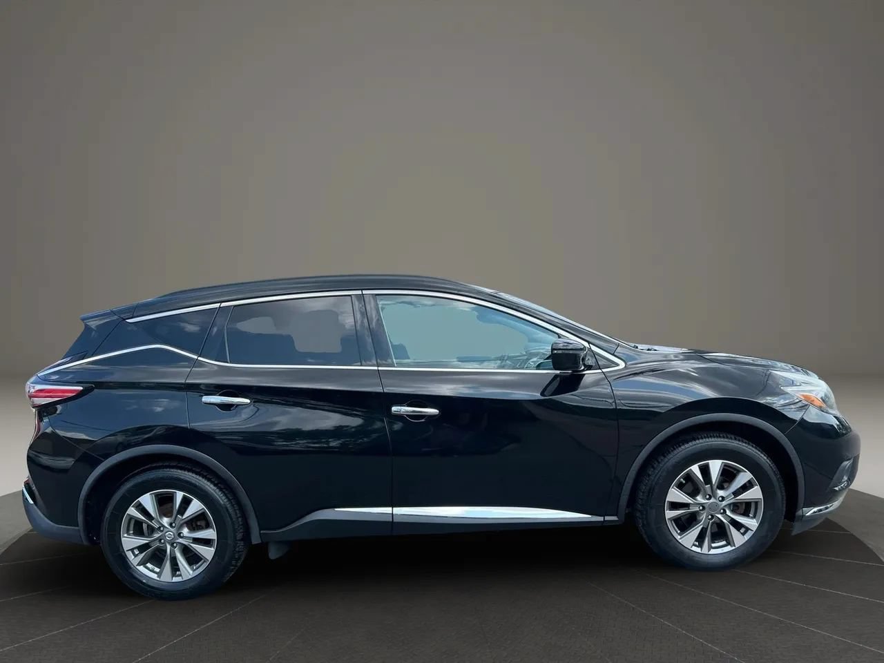 Used 2018 Nissan Murano SV AWD/4WD image 4