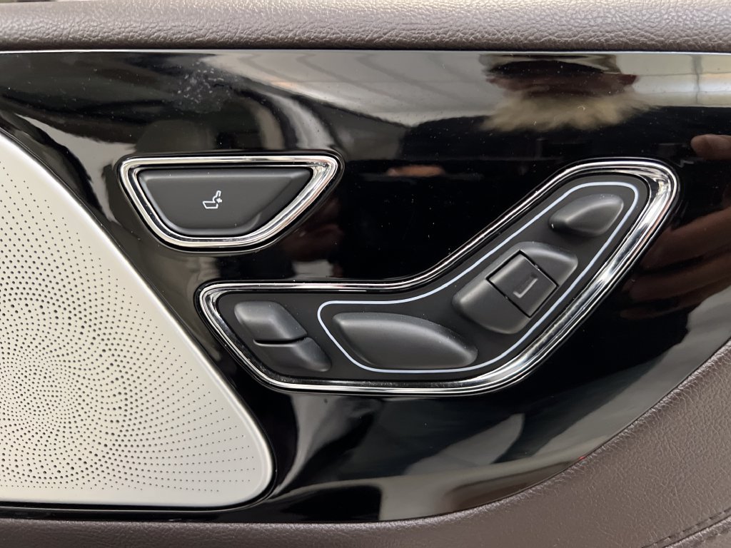 Used 2020 Lincoln Aviator Black Label w/ Dynamic Handling Package AWD/4WD image 36