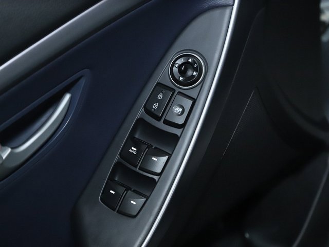 Used 2014 Hyundai Elantra GT w/ Option Group 02 image 16