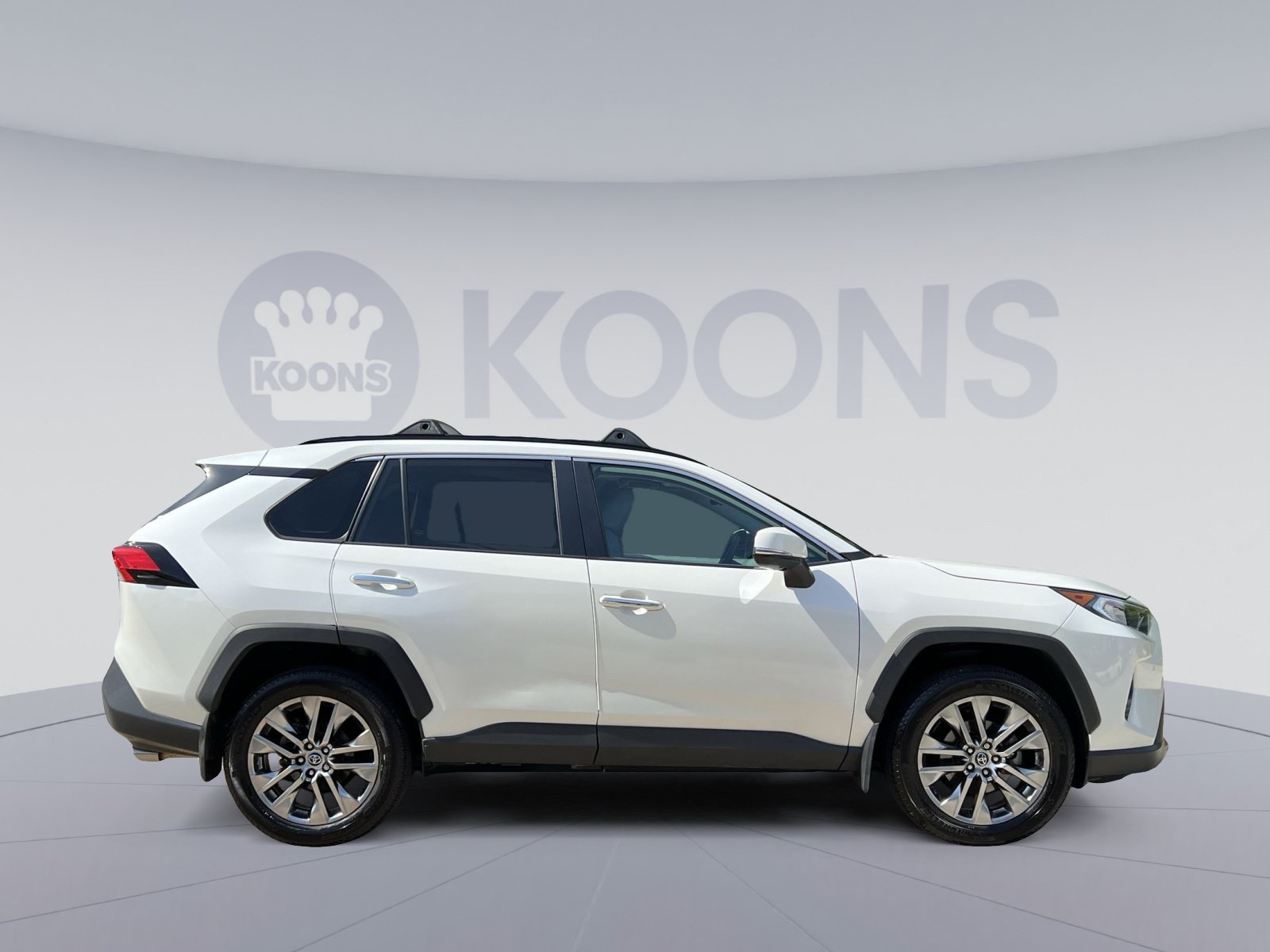 Used 2020 Toyota RAV4 Limited AWD/4WD image 12