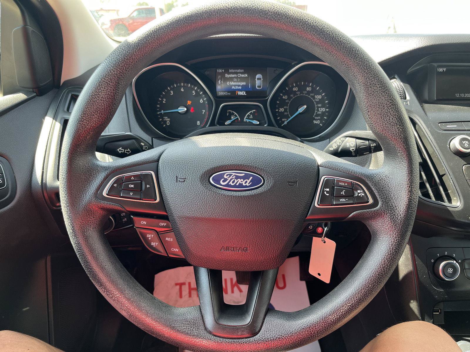 Certified 2018 Ford Focus SE FWD image 13