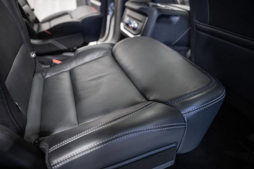 Used 2025 Ford Expedition Max Platinum AWD/4WD image 46