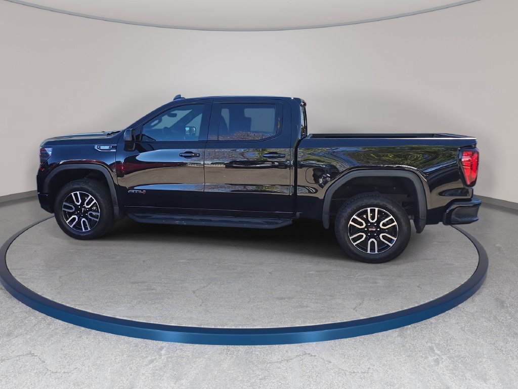Used 2026 GMC Sierra 1500 AT4 w/ AT4 Premium Package AWD/4WD image 9