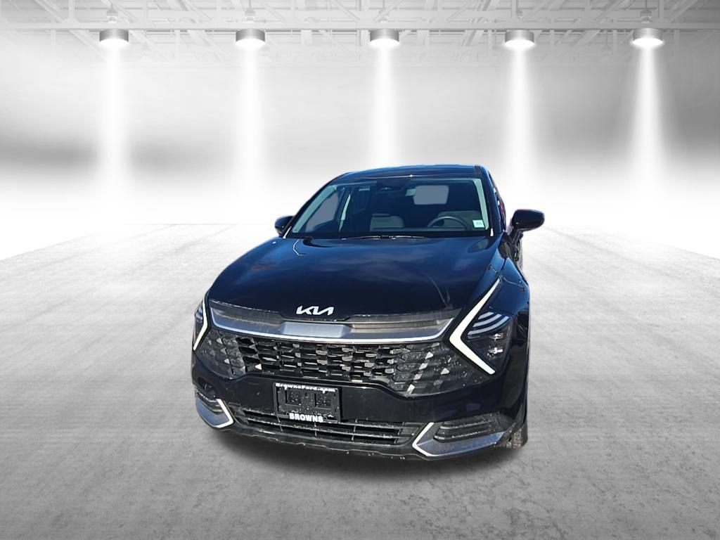 Used 2024 Kia Sportage LX image 3