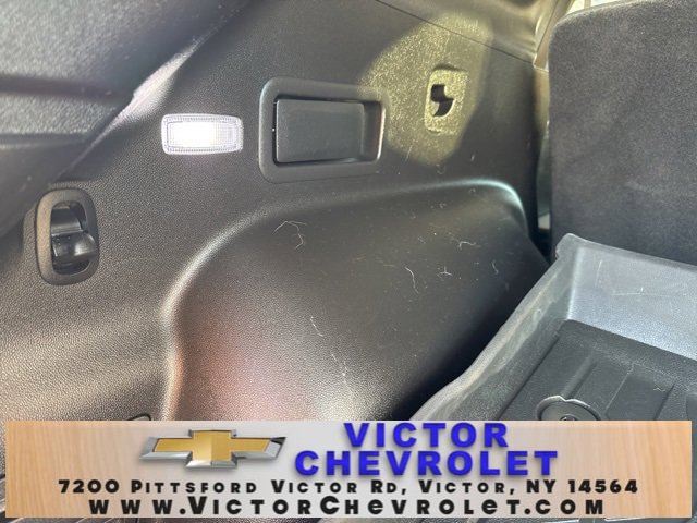 Used 2019 Chevrolet Blazer LT image 36