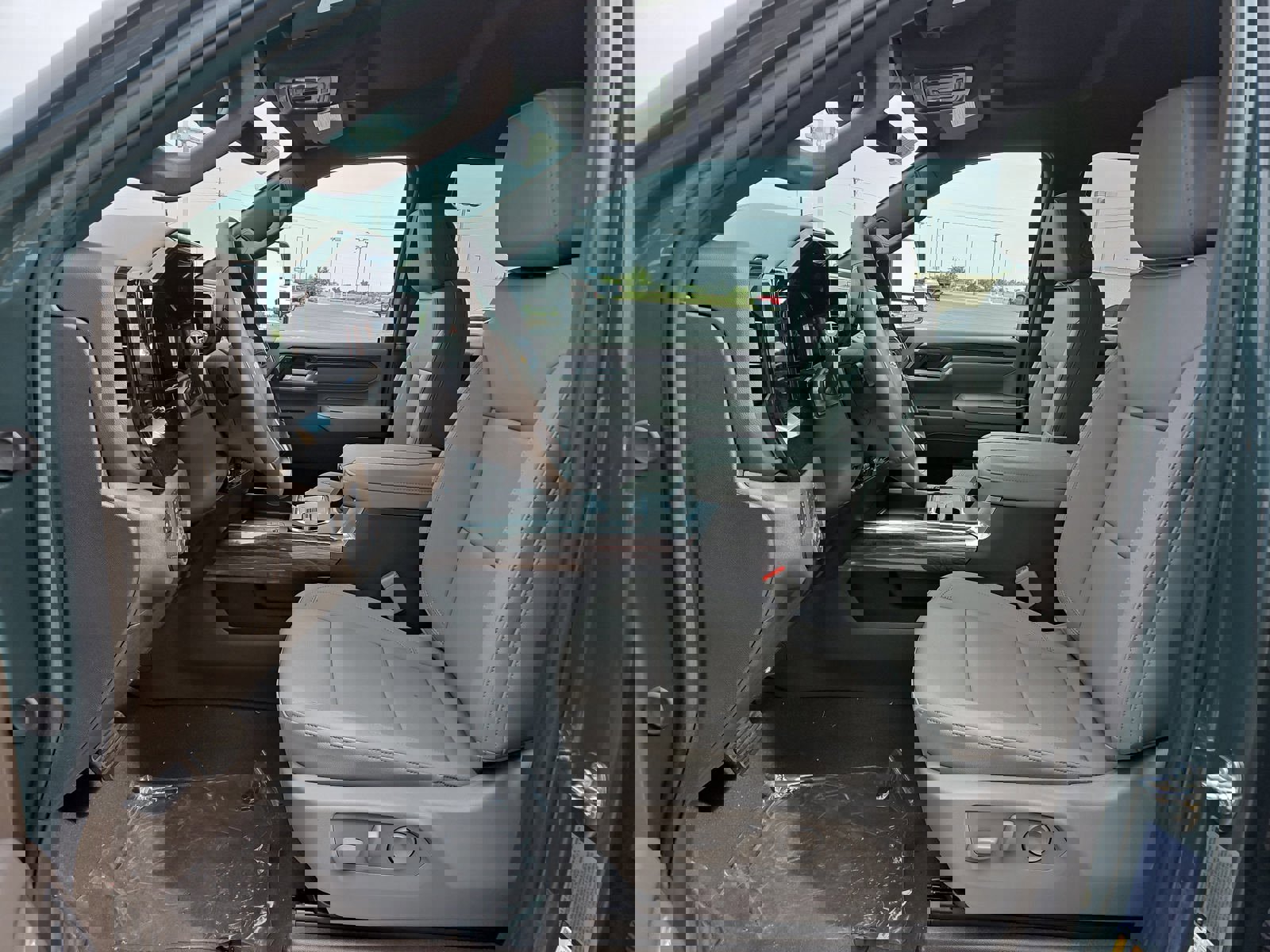 New 2025 Chevrolet Silverado 2500 LTZ w/ LTZ Plus Package image 7