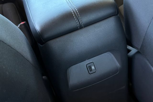 Used 2024 Nissan Sentra SV FWD image 14
