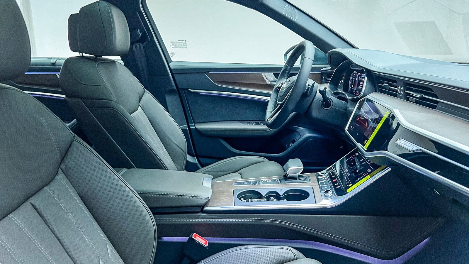 New 2025 Audi A6 3.0T Prestige image 19