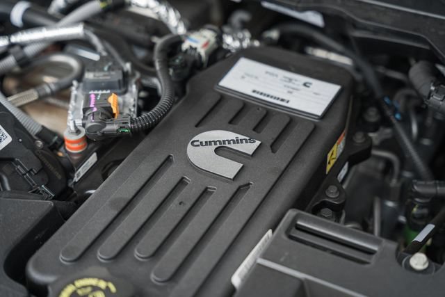 New 2026 RAM 3500 Laramie AWD/4WD image 30