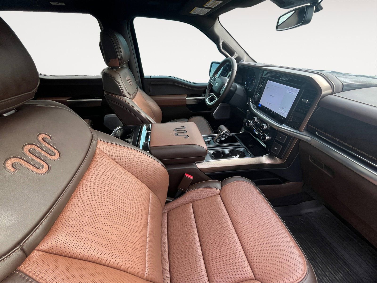 Used 2025 Ford F150 King Ranch w/ FX4 Off-Road Package image 15