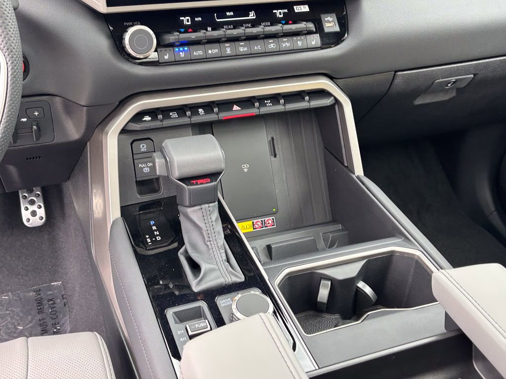 New 2026 Toyota Sequoia Limited AWD/4WD image 31