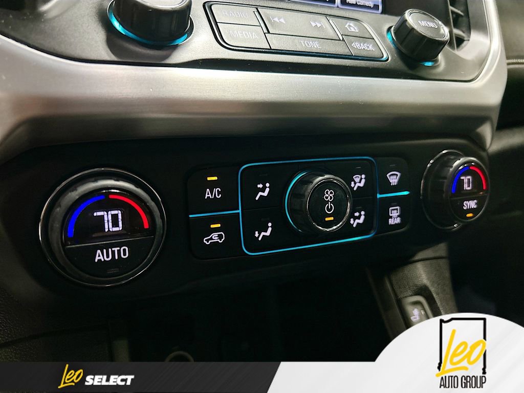 Used 2019 GMC Acadia SLT image 16