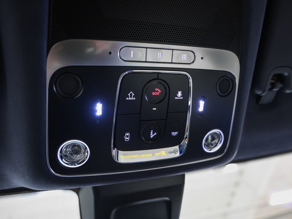 Used 2024 Bentley Continental GT image 61