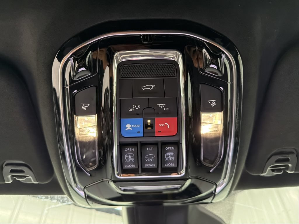 New 2026 Jeep Grand Wagoneer Summit AWD/4WD image 31