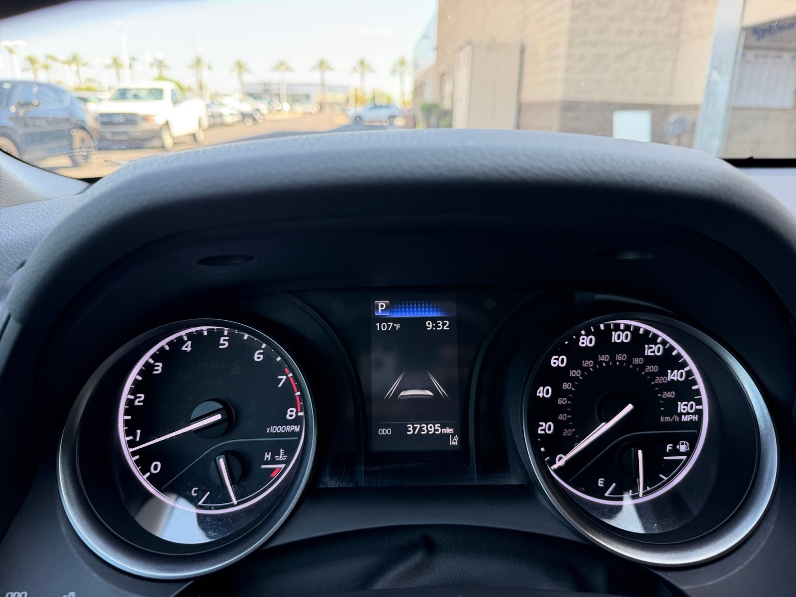 Used 2023 Toyota Camry SE FWD image 10
