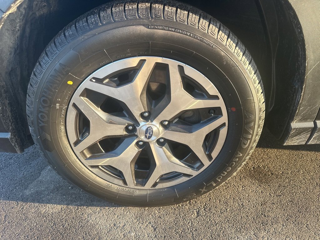 Certified 2023 Subaru Forester Premium image 31