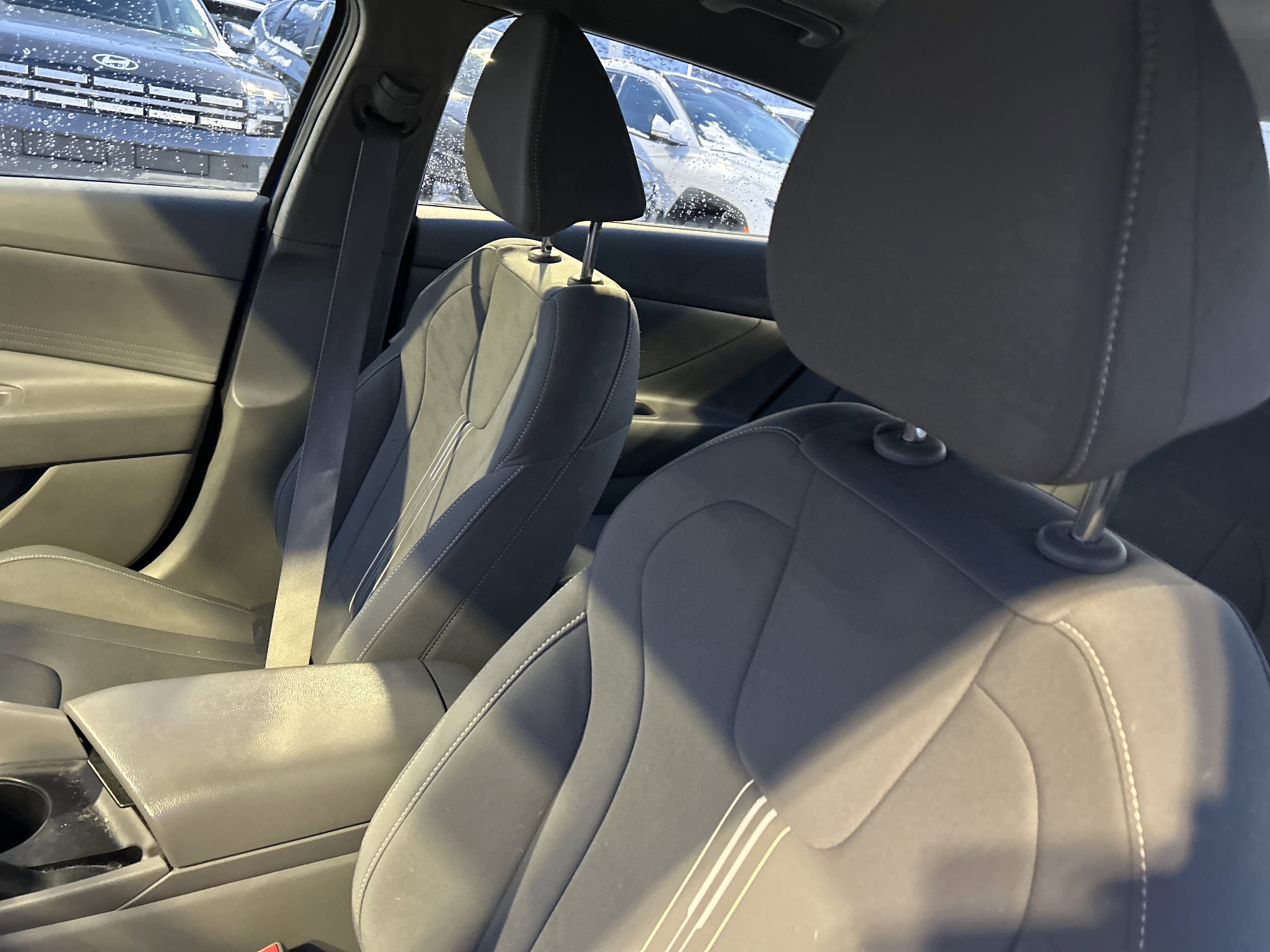 Certified 2024 Hyundai Elantra SEL image 21